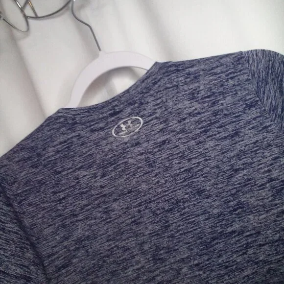 Under Armour Shirt Women S ? V-neck Short Sleeve Active Athletic Blue - Picture 16 of 16